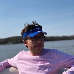 Meet your Posher, Aaron